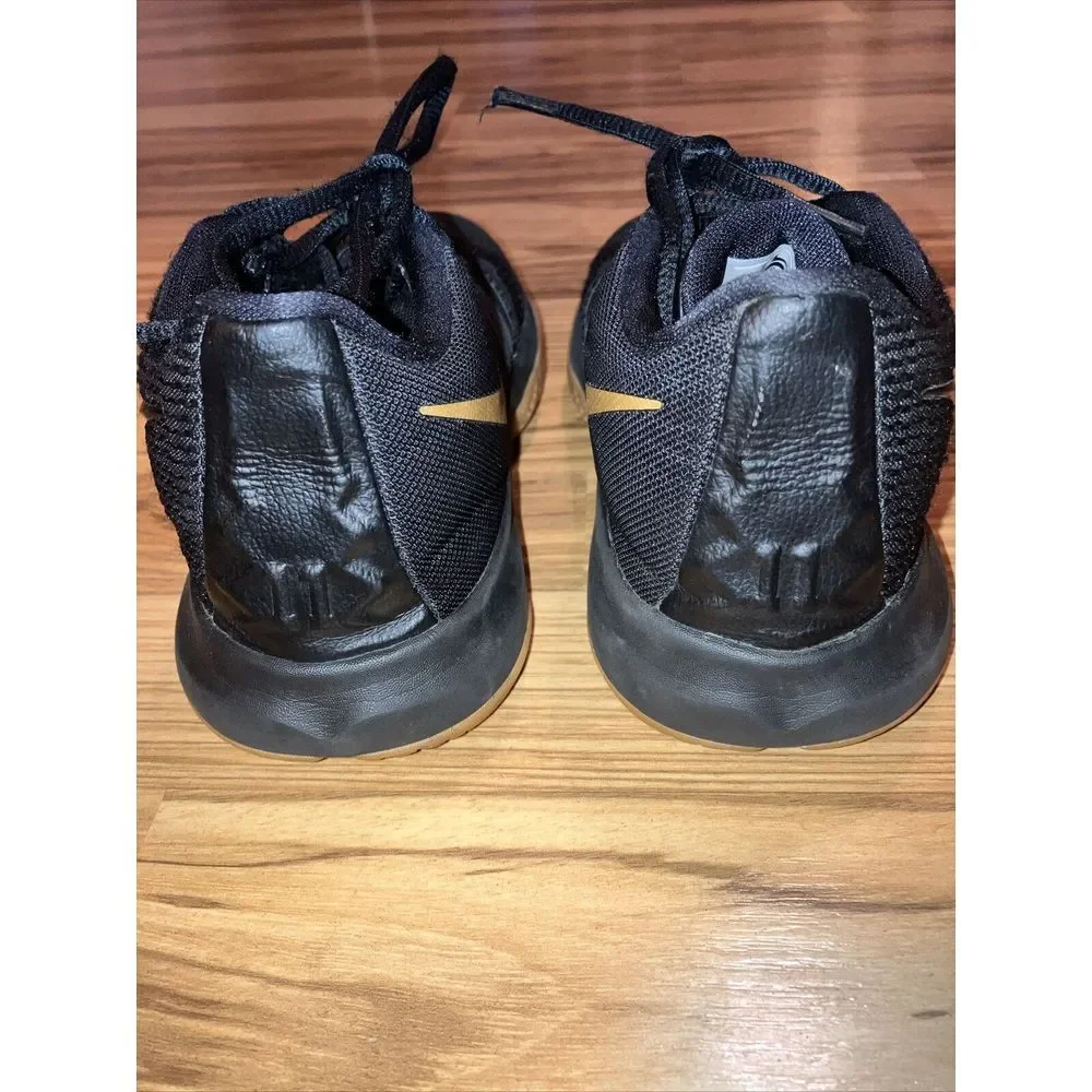 Nike Kyrie Flytrap Black-Metallic‎ Gold RARE Shoes Sneakers Boys 4Y 4 Youth